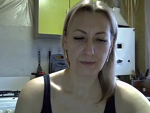 AshleyXHoney online show from November 10, 6:52 am