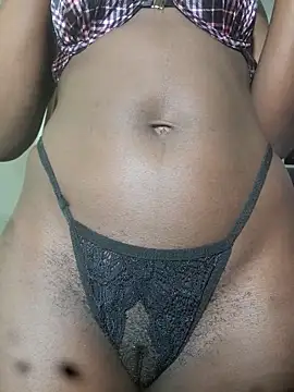 Snapshot of julietunderwoood chatting on September 20, 4:33 am julietunderwoood online show from September 20, 4:33 am