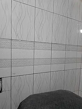 Snapshot of julietunderwoood chatting on October 30, 5:43 am julietunderwoood online show from October 30, 5:43 am