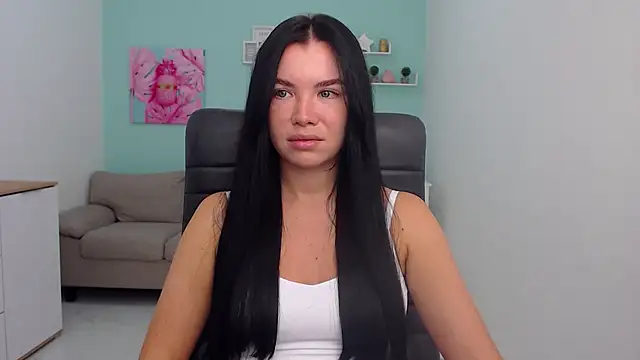 MadisonGomes online show from September 18, 6:56 am