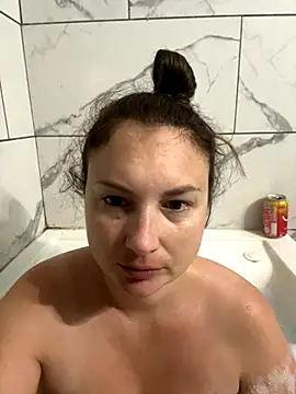 MilfyMrsRobinson online show from October 11, 9:50 pm