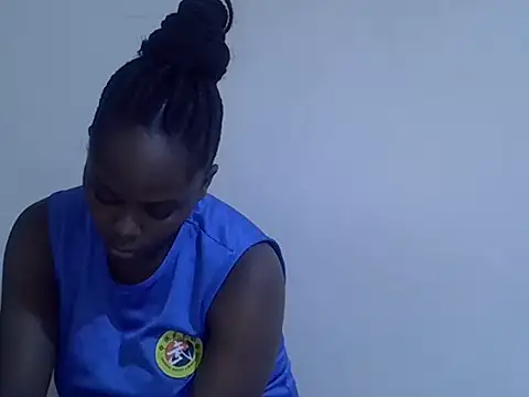 HOT-JAZMINE online show from May 12, 1:40 pm