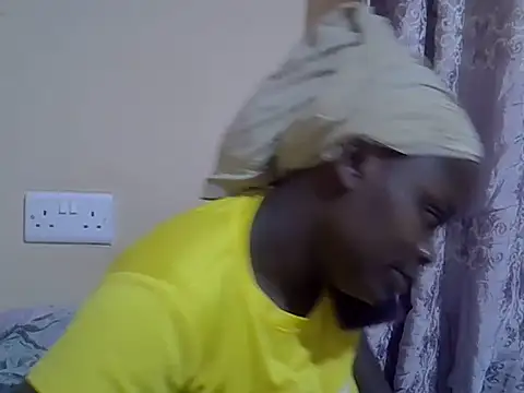 HOT-JAZMINE online show from February 3, 8:08 am