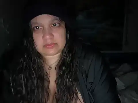 MelanieFawker online show from February 28, 7:30 am