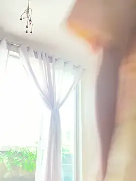 Eliza-E online show from March 22, 3:23 am