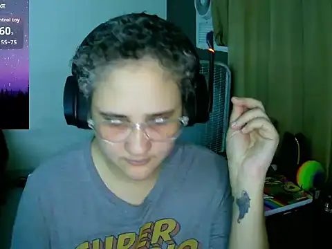 lolalicious 758 online show from October 7, 11:42 pm