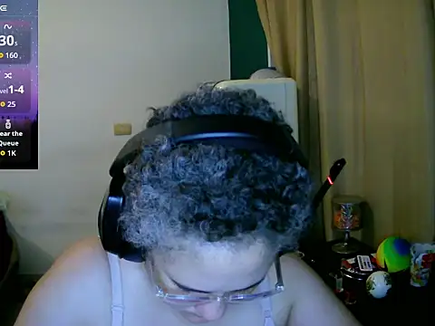 lolalicious 758 online show from September 14, 11:46 pm