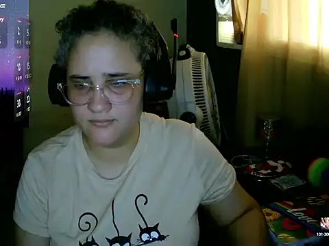 lolalicious 758 online show from September 24, 3:00 pm