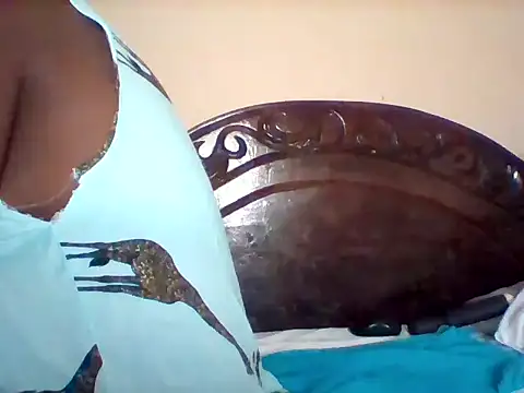 Snapshot of missarpie chatting on September 17, 12:41 am missarpie online show from September 17, 12:41 am