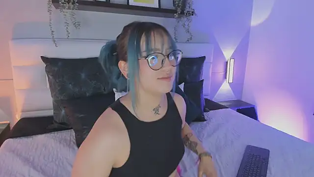 sofi bakerr online show from January 9, 11:58 am