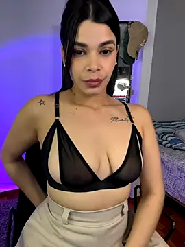 Snapshot of Leah_Honey26 chatting on September 11, 10:32 pm Leah Honey26 online show from September 11, 10:32 pm