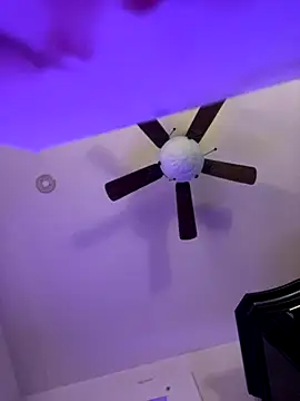 holyeroticss online show from September 12, 11:45 pm