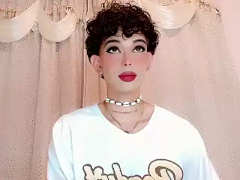 Marian LV online show from December 16, 1:33 am