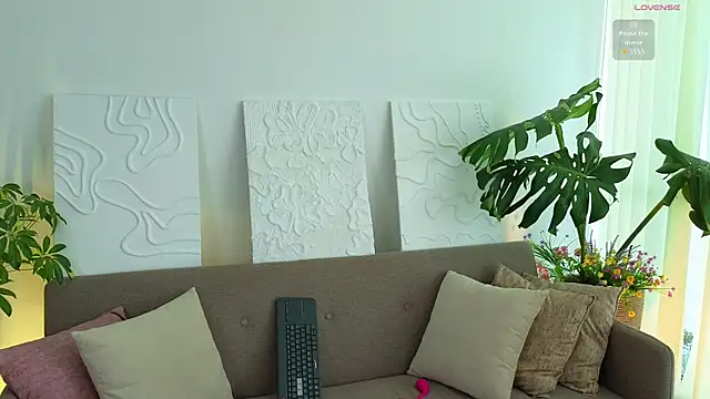 ScarlletFoxx online show from September 19, 8:52 pm