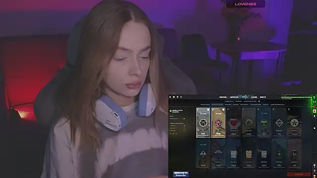  MayShy  online show from December 2, 6:15 am