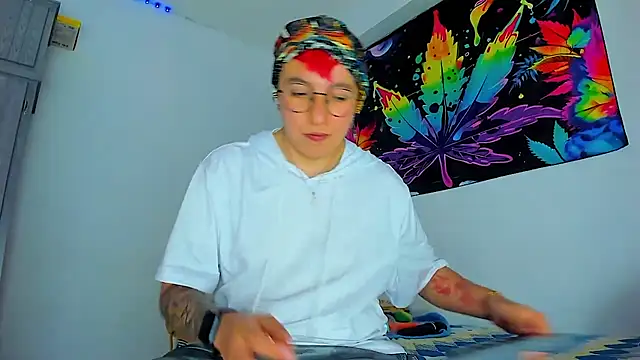 Sexyboy 666 online show from January 9, 6:40 am