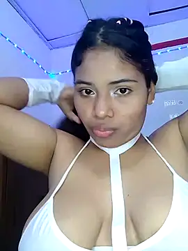 Luna sexy132 online show from September 23, 9:46 pm