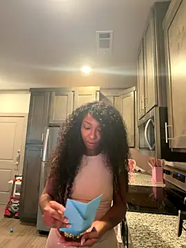 TheCam Effect online show from October 9, 9:30 pm