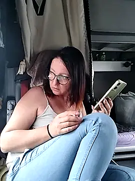 cuplubijoanna online show from November 7, 9:37 am