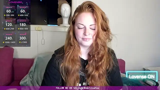 aaprill online show from November 16, 8:38 am