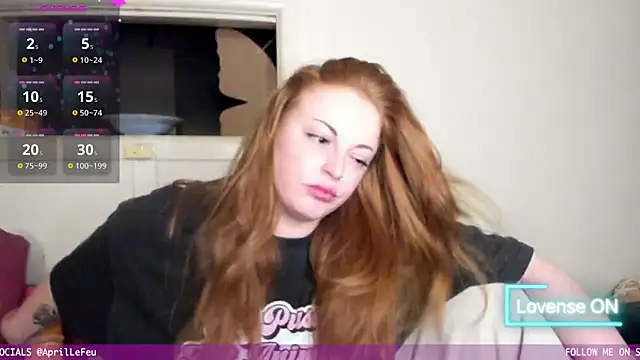 Snapshot of aaprill chatting on September 12, 10:24 am aaprill online show from September 12, 10:24 am