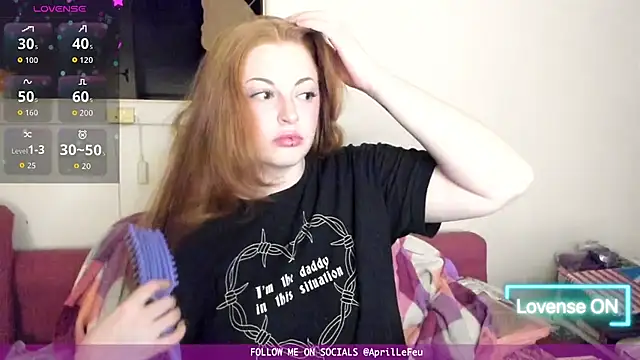 Snapshot of aaprill chatting on October 1, 9:58 am aaprill online show from October 1, 9:58 am