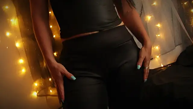 Abril Bianchi online show from November 8, 10:59 pm