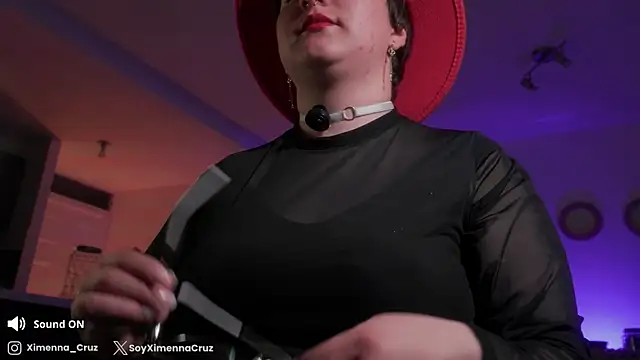 Snapshot of Ximenna_Cruz chatting on October 1, 10:26 pm Ximenna Cruz online show from October 1, 10:26 pm