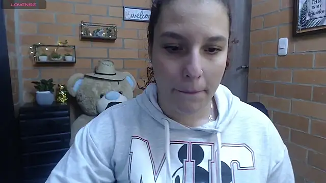 alexia 87 online show from September 21, 12:42 am