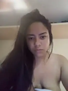 Snapshot of EAAM1 chatting on October 20, 4:26 am EAAM1 online show from October 20, 4:26 am