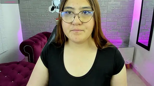 Snapshot of conniejames_m chatting on October 13, 12:30 pm conniejames m online show from October 13, 12:30 pm