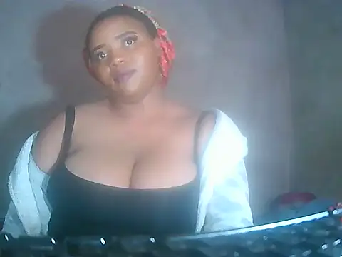 CardieKarie20 online show from September 16, 11:51 am