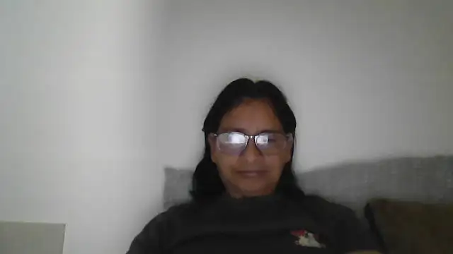 titssmall123 online show from November 24, 11:18 pm