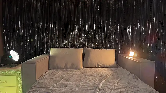 Snapshot of Super_Suka chatting on October 22, 7:52 pm Super Suka online show from October 22, 7:52 pm