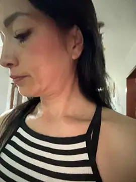 Yulia sx online show from April 16, 10:23 pm