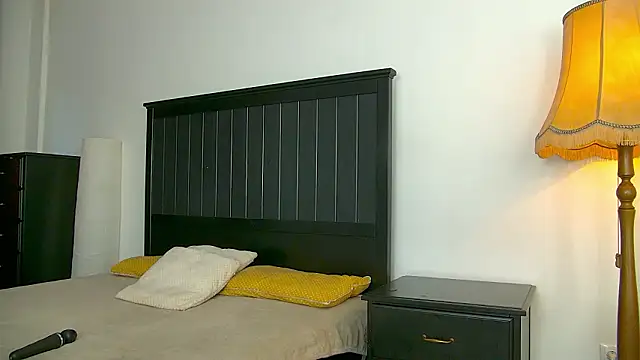 Yanira Muslim online show from March 8, 5:00 am