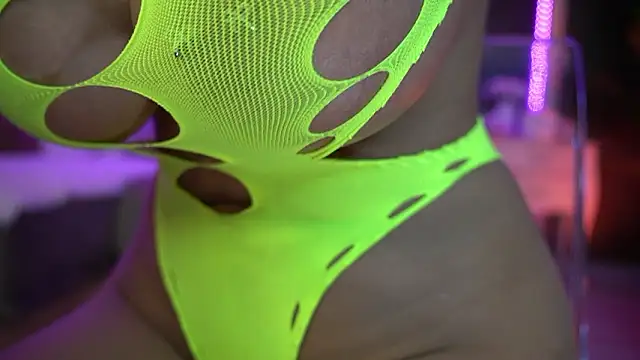 MolyStone online show from March 18, 6:40 am