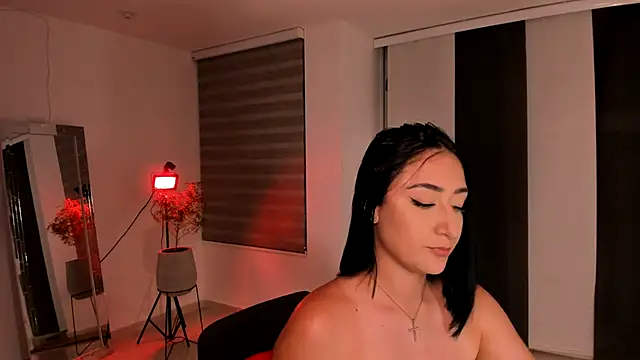 Snapshot of kendra_scoth chatting on October 16, 12:35 am kendra scoth online show from October 16, 12:35 am