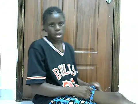 hottgirlval online show from April 10, 1:50 pm