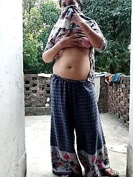 Snapshot of Miss_Ayesha chatting on October 13, 10:07 am Miss Ayesha online show from October 13, 10:07 am