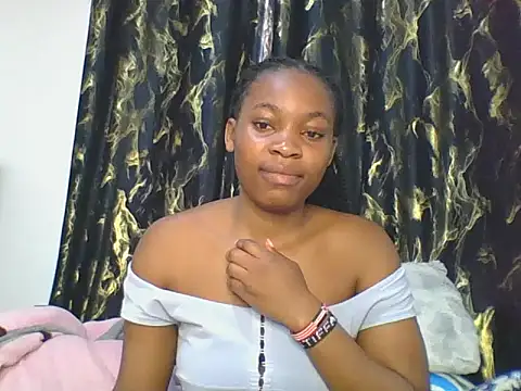 Snapshot of _Becky002 chatting on September 19, 10:25 am  Becky002 online show from September 19, 10:25 am