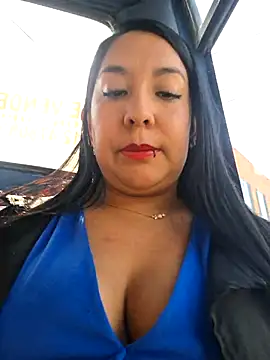 Snapshot of Bella_keny chatting on September 25, 7:55 pm Bella keny online show from September 25, 7:55 pm