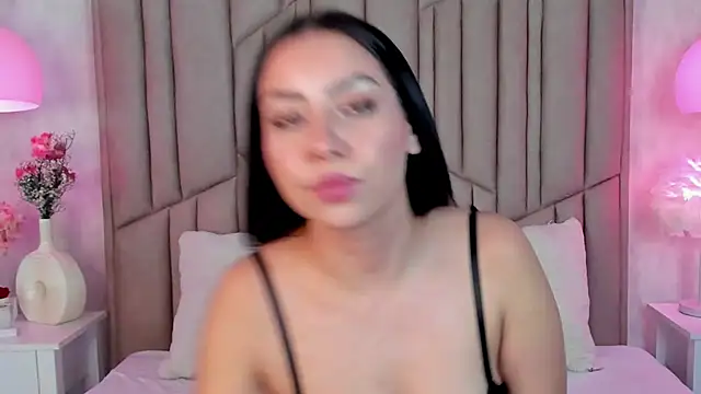 AudreyElla online show from October 1, 5:01 am