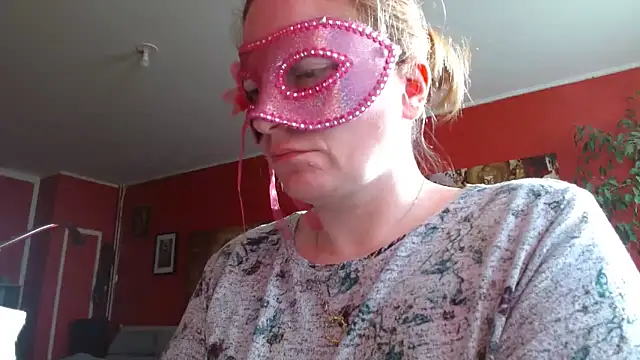 cruellaculdenfer67 online show from March 17, 8:29 am