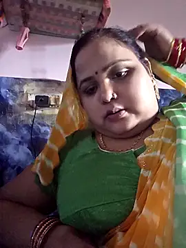 Snapshot of Kiyara7 chatting on October 1, 9:36 am Kiyara7 online show from October 1, 9:36 am