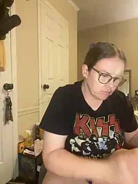 Snapshot of velvetta_ chatting on September 27, 11:23 pm velvetta online show from September 27, 11:23 pm