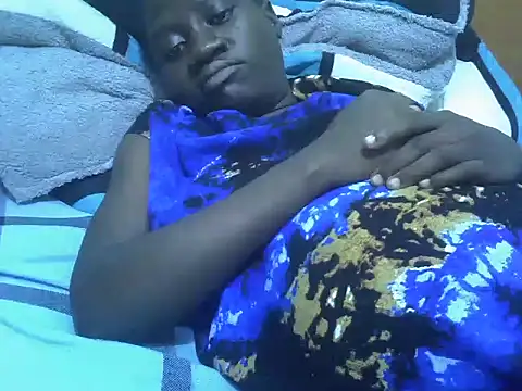 Snapshot of Petite_rider chatting on October 30, 9:16 pm Petite rider online show from October 30, 9:16 pm