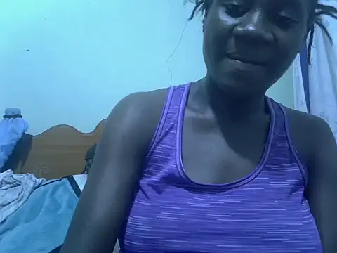 Snapshot of Petite_rider chatting on October 15, 6:54 pm Petite rider online show from October 15, 6:54 pm