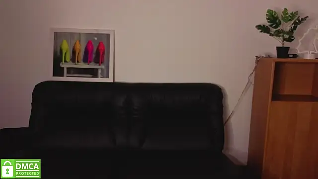 annakillianox online show from January 14, 6:40 am