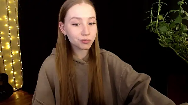 Snapshot of SindiWatsoon chatting on October 20, 1:47 pm SindiWatsoon online show from October 20, 1:47 pm